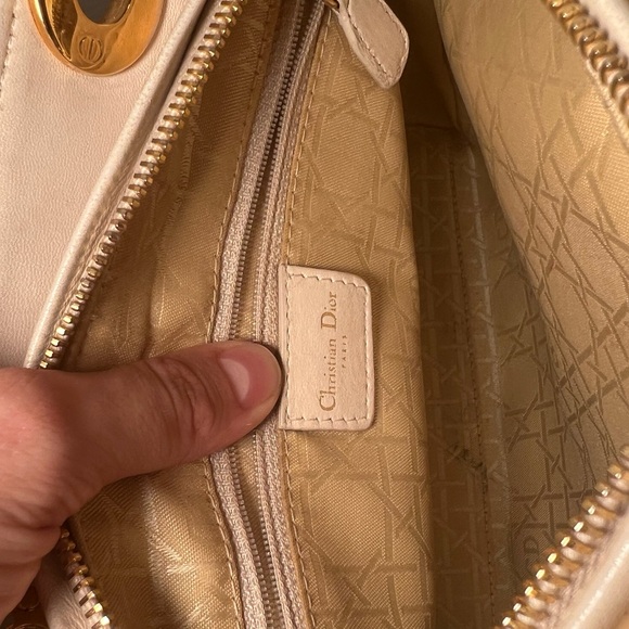 Lady Dior bag - Picture 11 of 13